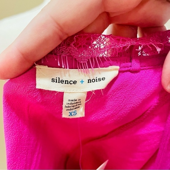 Anthropologie Silence + Noise Pink Lseeveless Blouse X-Small NWT NEW! - Picture 4 of 8